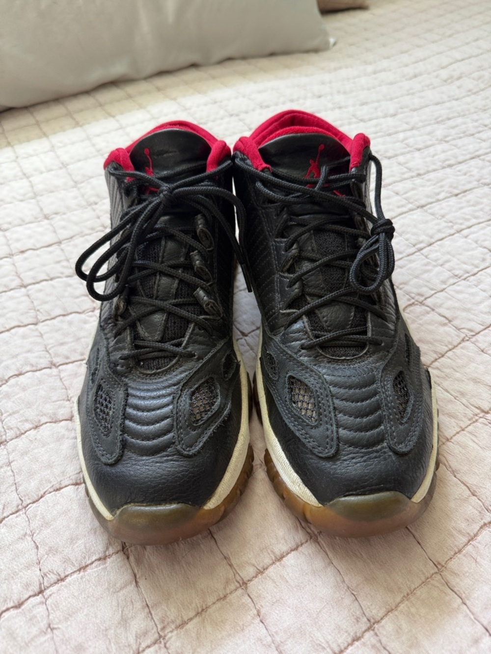 Air Jordan 11 Retro Low IE.